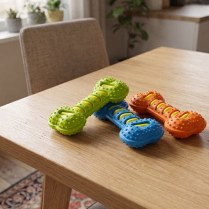 Jouet indestructible pour Chien bleu vert orange sur table