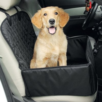 Siege auto pour chien noir stylé chien assis en avant